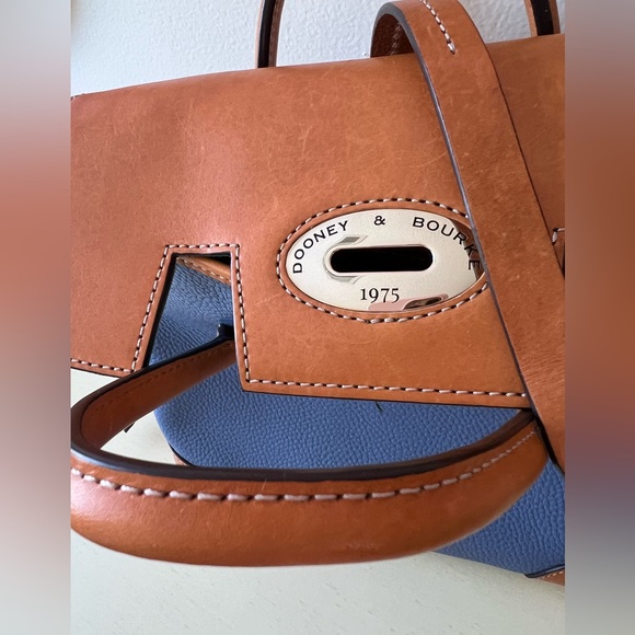 Dooney&Bourke All weather Leather Backpack with Contrast Suede Accent in Flap. - Picture 7 of 13